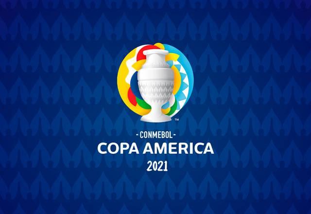 Bolsonaro defende Copa América no Brasil: "No que depender de mim, haverá" Bolsonaro defende Copa América no Brasil: "No que depender de mim, haverá"