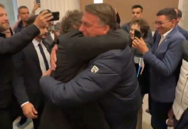 Milei compartilhou publicação segundo a qual "veremos Lula chorando a semana toda", provocando o presidente brasileiro | Reprodução/X