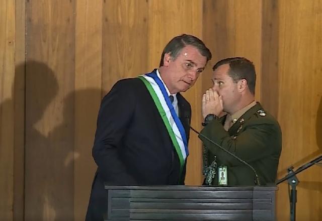 Jair Bolsonaro e seu ex-ajudante de ordens Mauro Cid | Divulgação