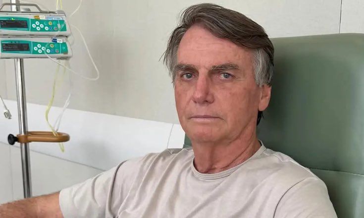 O ex-presidente Jair Bolsonaro está preso na Papudinha, em Brasília | Reprodução/X/@CarlosBolsonaro