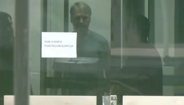 Pena é cumprida na Superintendência Regional da Polícia Federal em Brasília | SBT