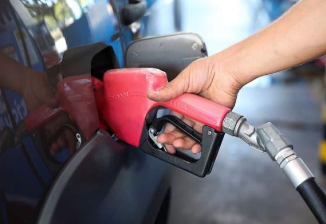 Preço da gasolina sobe em outubro mesmo com redução da Petrobras | Reprodução