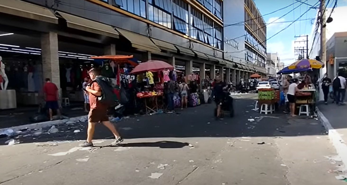 Comerciantes do Brás eram extorquidos por quadrilha com policiais. | Reprodução/SBT