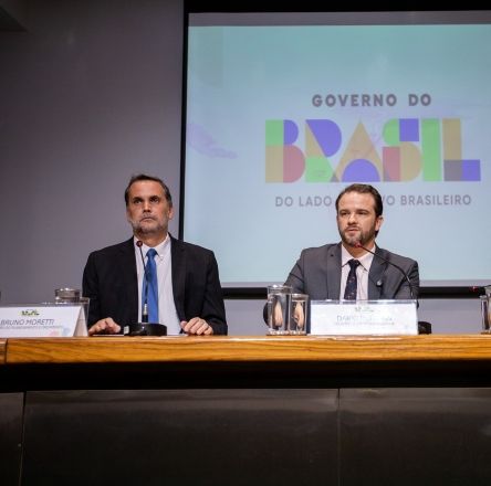 Governo aumenta bloqueio do Orçamento para R$ 23,7 bilhões Governo aumenta bloqueio do Orçamento para R$ 23,7 bilhões