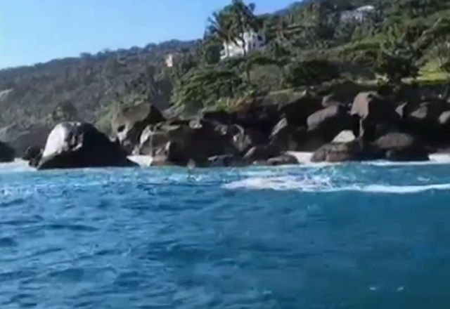 Barco usado por pescadores em Ilhabela (SP) é encontrado