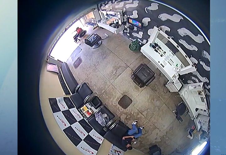 Cadeirante atira em empresário após discussão por R$ 10 