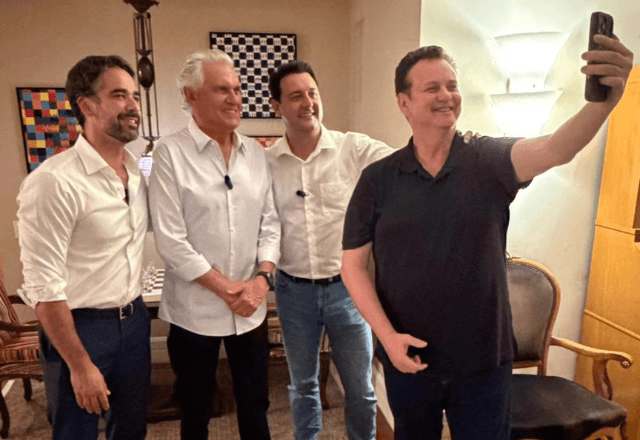 O governador de Goiás, Ronaldo Caiado (ao centro), anunciou sua filiação ao PSD ao lado de Eduardo Leite e Ratinho Jr, outros dois presidenciáveis do partido | Foto: reprodução/redes socias