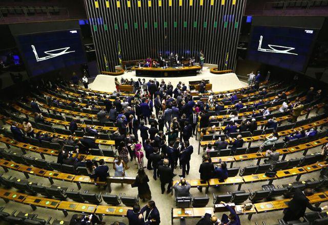 Câmara aprova PL que prorroga desoneração da folha; Turismo pede esclarecimentos à 123 Milhas