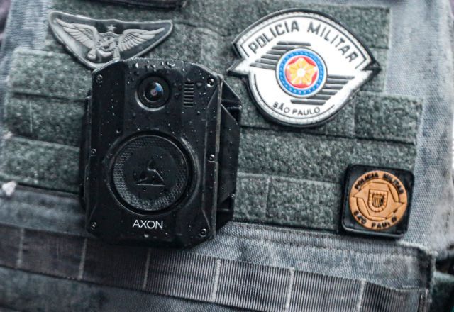 O uso dos equipamentos é obrigatório no estado de São Paulo, conforme determinação do STF | Paulo Pinto/Agência Brasil