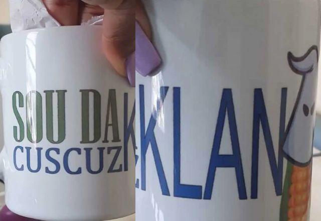 caneca com referência à ku klux klan