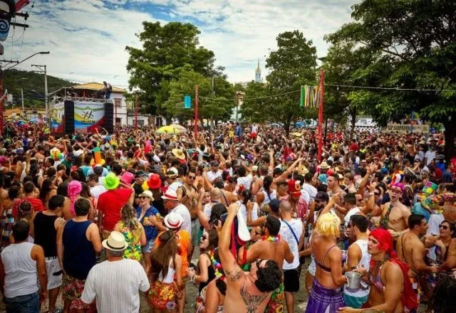 EUA emitem alerta de segurança para americanos durante o Carnaval no Brasil