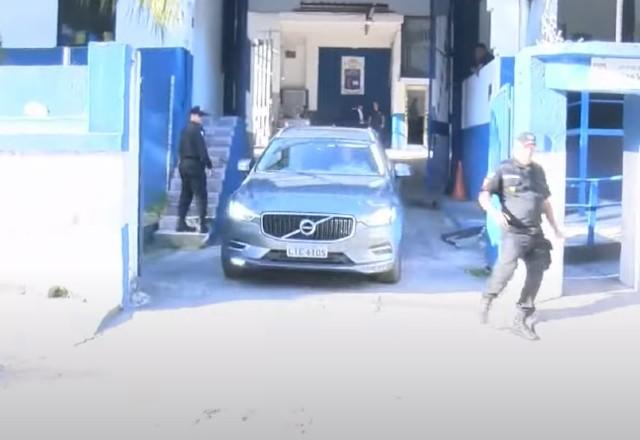 carro com filho do ex-governador