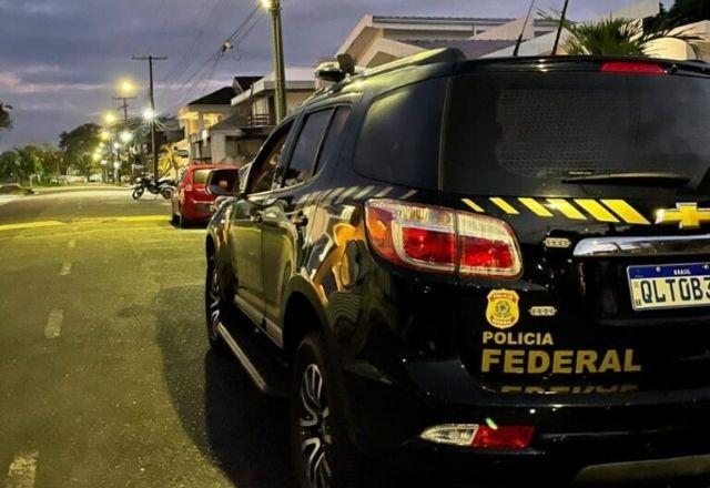 PF faz operação para apurar crimes de corrupção na OAB em São Paulo PF faz operação para apurar crimes de corrupção na OAB em São Paulo