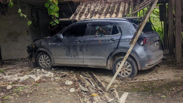 Carro da família de policial militar apontado como miliciano alvejado em atentado | Reprodução