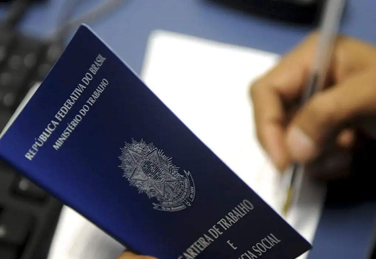 Brasil tem 100,8 milhões de pessoas ocupadas | Agência Brasília