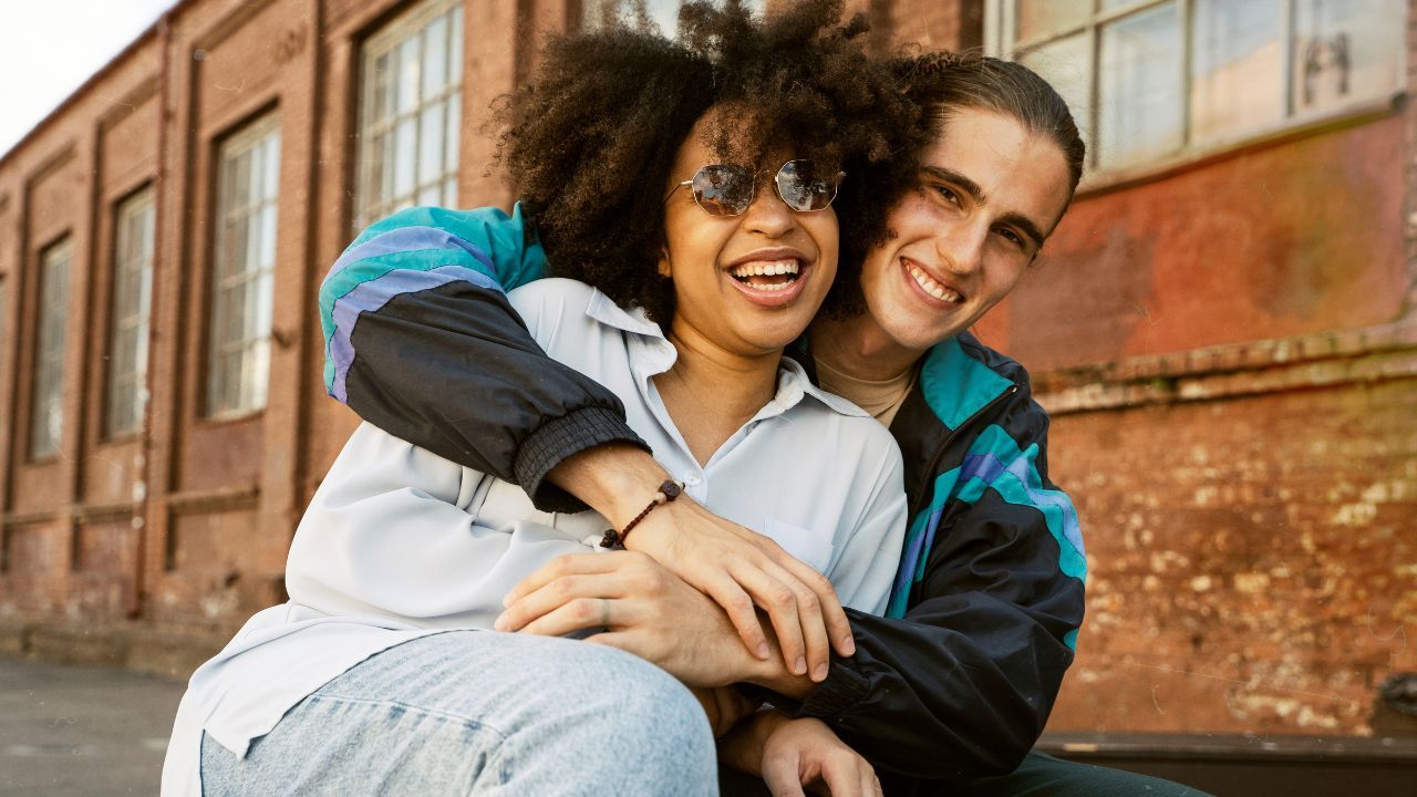 Imagem da notícia: Geração Z adia relações e redefine o amor no Brasil Imagem da notícia: Geração Z adia relações e redefine o amor no Brasil