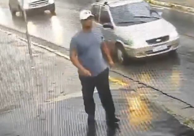 Um dos assassinos do delator do PCC é flagrado em vídeo de circuito de segurança | Reprodução 