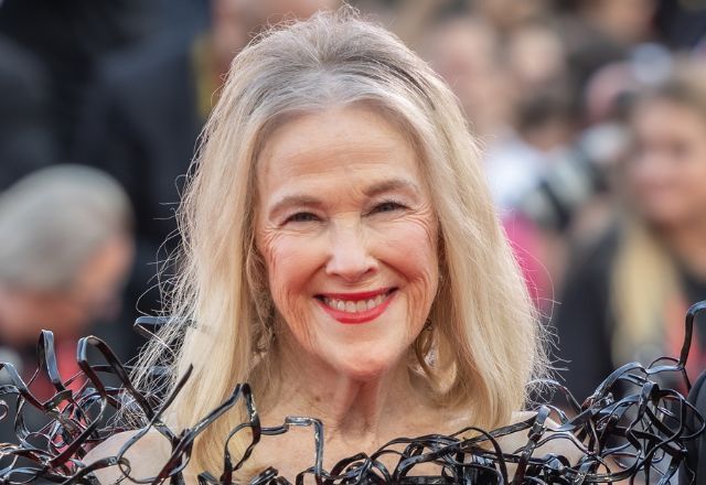 Atriz Catherine O’Hara, estrela de "Esqueceram de Mim", morre aos 71 anos