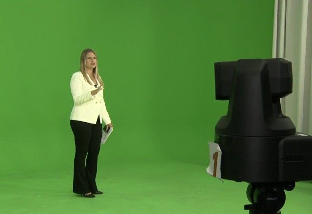 SBT estreia cenário virtual no jornalismo com foco em tecnologia e inovação