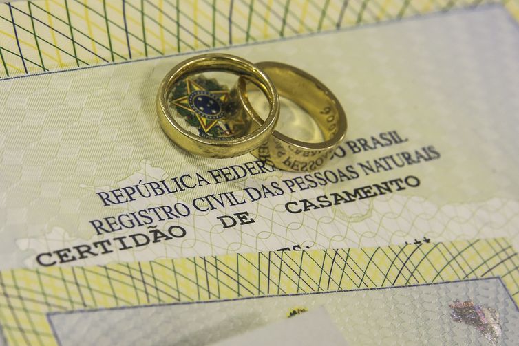 Certidão de casamento | Marcello Casal Jr./Agência Brasil