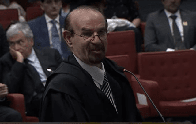 Cezar Bittencourt, advogado do tenente-coronel e ex-ajudante de ordens de Jair Bolsonaro, Mauro Cid | Reprodução TV Justiça