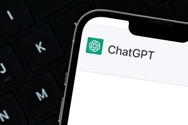 ChatGPT: OpenAI lança GPT-5 com foco em desempenho empresarial e respostas mais inteligentes