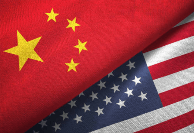 China rejeita sanções dos Estados Unidos contra 5 refinarias do país asiático