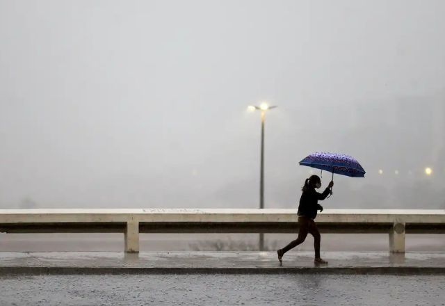 Registro de chuva pelo Brasil | Marcelo Camargo/Agência Brasil
