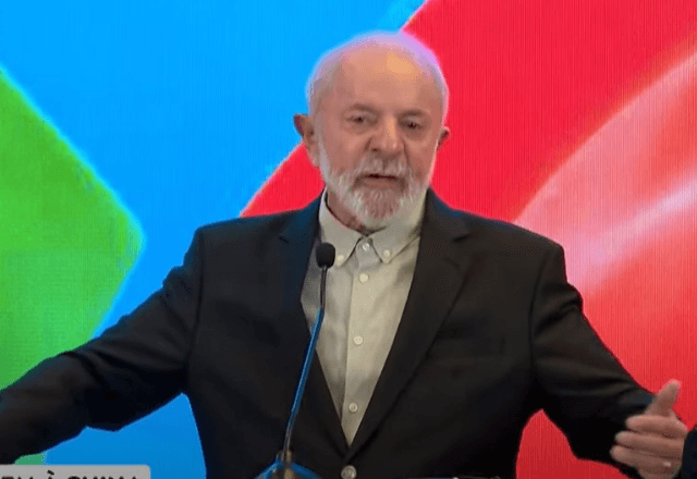 Lula em coletiva de imprensa durante viagem à China | Reprodução Youtube