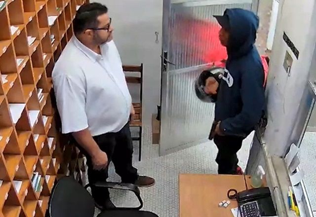 Homem que fingiu ser entregador e matou porteiro é condenado