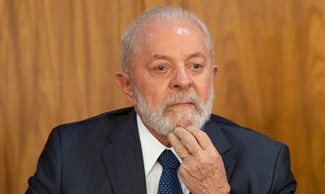 Governo Lula empata em avaliação positiva e negativa, segundo pesquisa