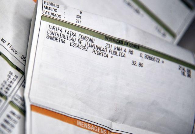 Aumento na conta de luz pode impactar inflação em até 0,4%