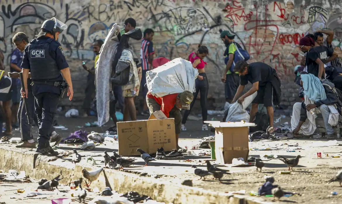 Justiça de SP proíbe GCM de usar balas de borracha e atuar como PM na Cracolândia