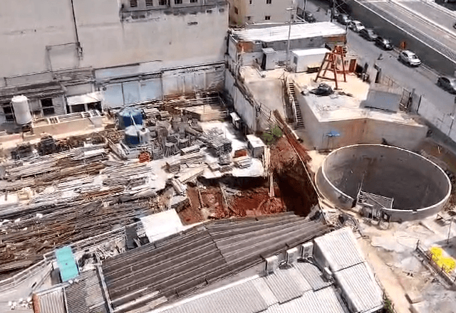 Morador flagrou cratera se abrindo | Reprodução