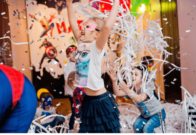 Carnaval em casa: como entreter as crianças longe da folia 
