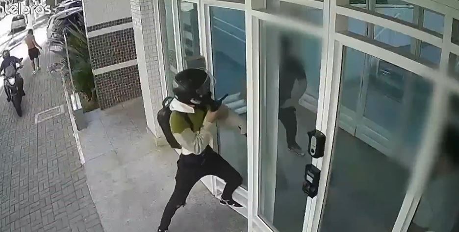 Câmeras registram assalto no Tatuapé, na zona leste de SP | Reprodução 
