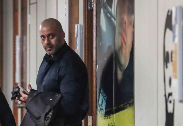 Moraes nega saída temporária a Daniel Silveira no Dia das Mães