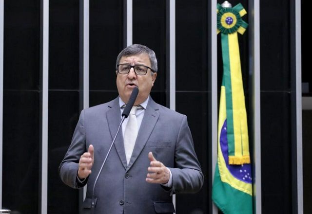 Para uma PEC ser aprovada no plenário da Câmara, precisa dos votos favoráveis de pelo menos 308 deputados, em dois turnos de votação | Bruno Spada/Câmara dos Deputados