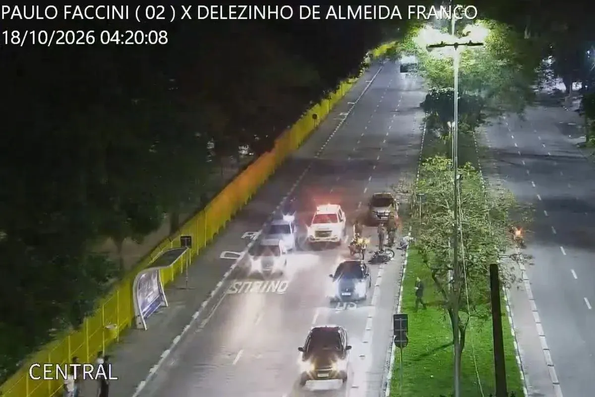 Sp Delegado Atira Contra Dois Jovens Durante Abordagem