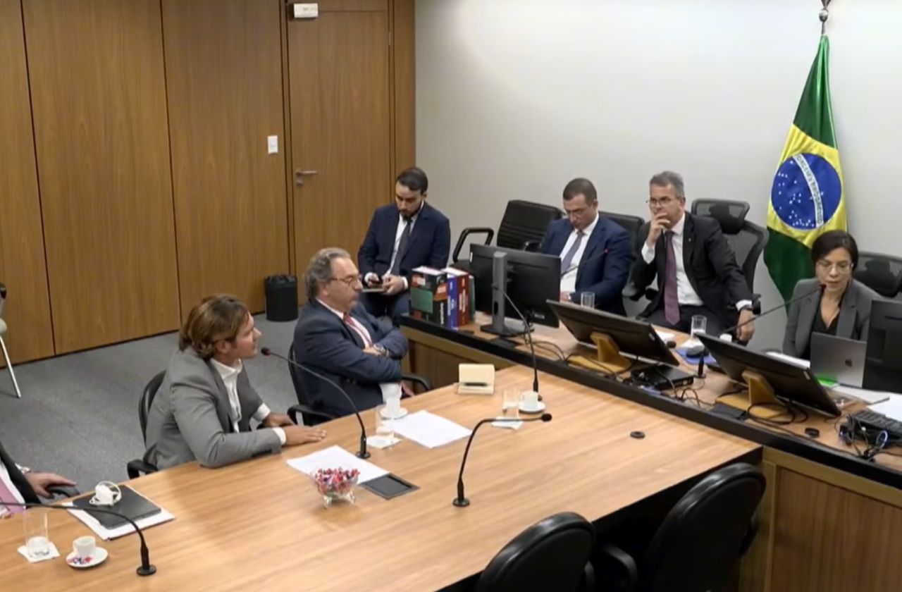 Caso Master: Vorcaro diz que discutiu negociações com Ibaneis Rocha; veja o vídeo Caso Master: Vorcaro diz que discutiu negociações com Ibaneis Rocha; veja o vídeo