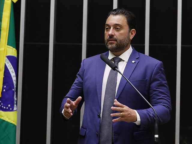 Relator do Mover, deputado Átila Lira (PP-PI) defende manutenção da taxação de compras internacionais