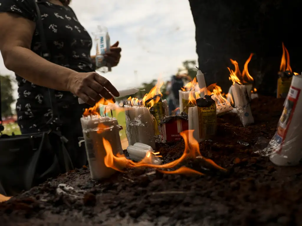 Brasileiros homenageiam entes queridos no feriado de Finados | Marcelo Camargo/Agência Brasil
