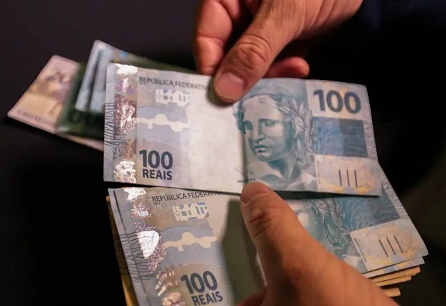O governo federal prorrogou para 26 de julho o prazo para os municípios do Rio Grande do Sul cadastrarem novas famílias no Auxílio Reconstrução | Marcello Casal Jr./Agência Brasil