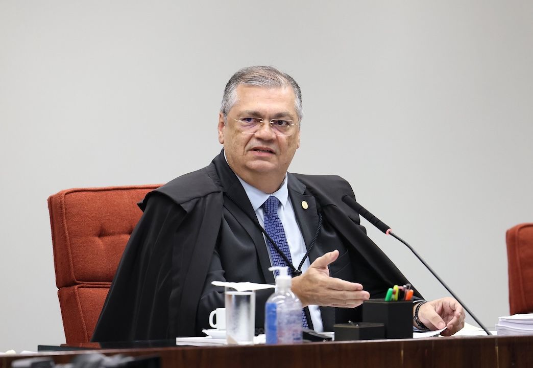 Imagem da notícia: Após Zambelli, Dino diz que países ignoram reciprocidade Imagem da notícia: Após Zambelli, Dino diz que países ignoram reciprocidade