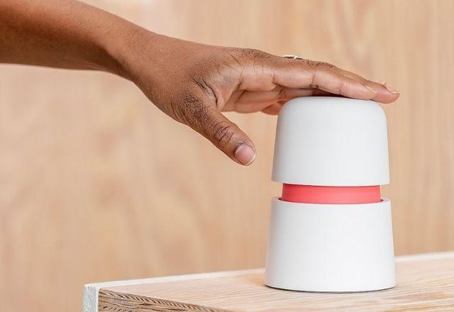 dispositivo de notificações sutis da Google, o Google Tap