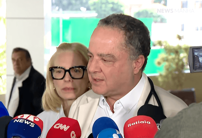 Lula recebe alta após retirar câncer de pele no couro cabeludo Lula recebe alta após retirar câncer de pele no couro cabeludo