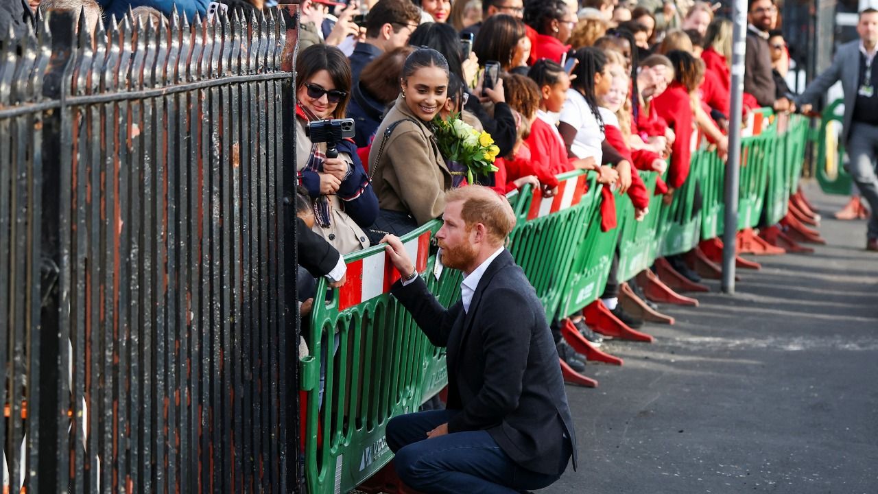 Príncipe Harry diz que quer se reconciliar com a família