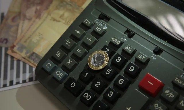 CNI critica Banco Central e cobra controle de gastos do governo