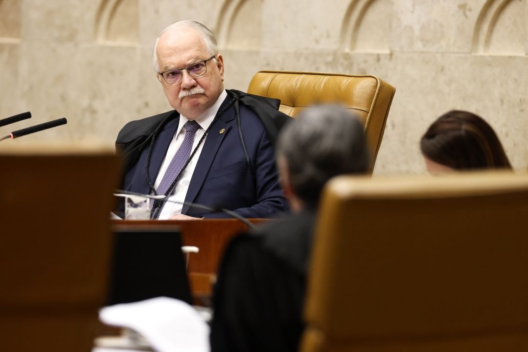 Fachin ainda decidirá sobre investigação contra Mendonça