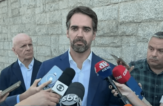 O governador do Rio Grande do Sul, Eduardo Leite | Reprodução/SBT News